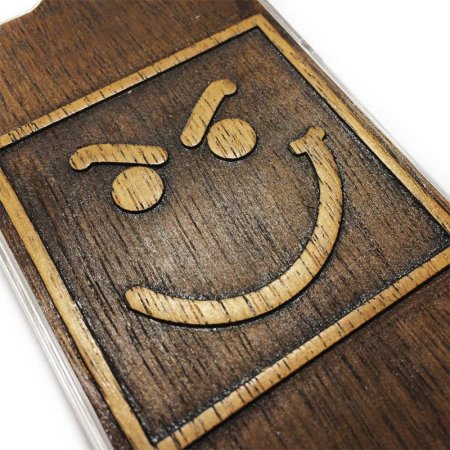 Чехол для iPhone 5S из дерева