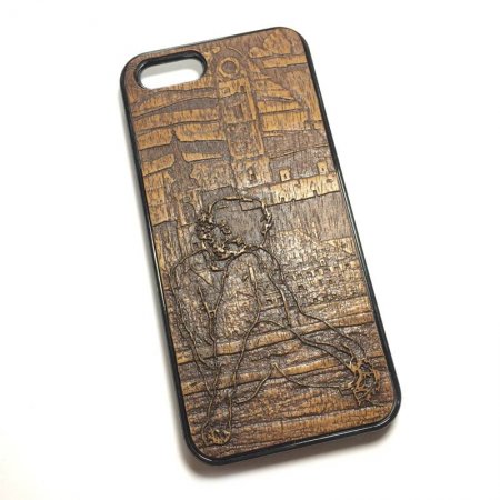 Чехол для iPhone SE из дерева