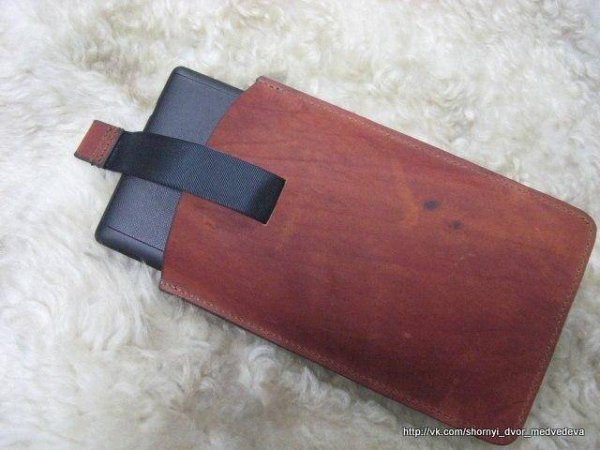 Чехол для смартфона и планшета из натуральной кожи