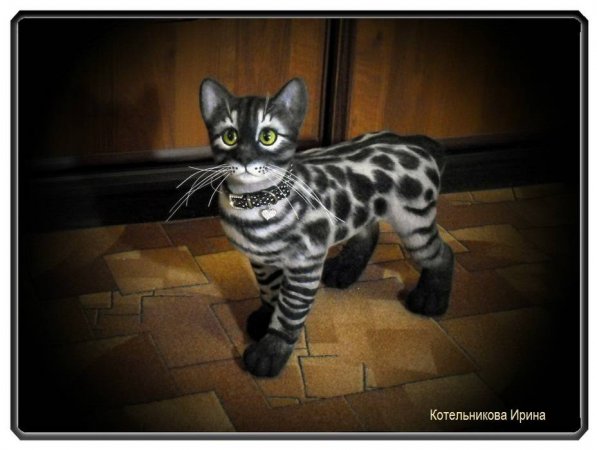 Бенгальский котик. игрушка из шерсти и ниток мохер.