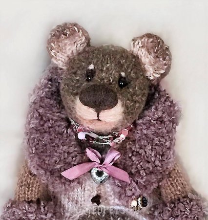 Мишутка вязаная интерьерная игрушка