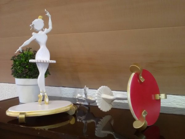 Превью Салфетница Балерина