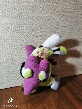 Зайка с сердечком