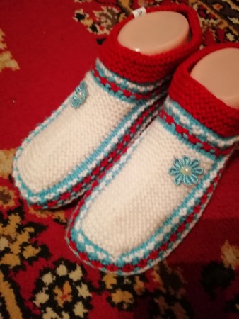 Превью Вязанные тапочки
