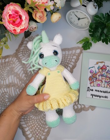 Превью Единорожка Лили