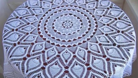 Вязаная скатерть